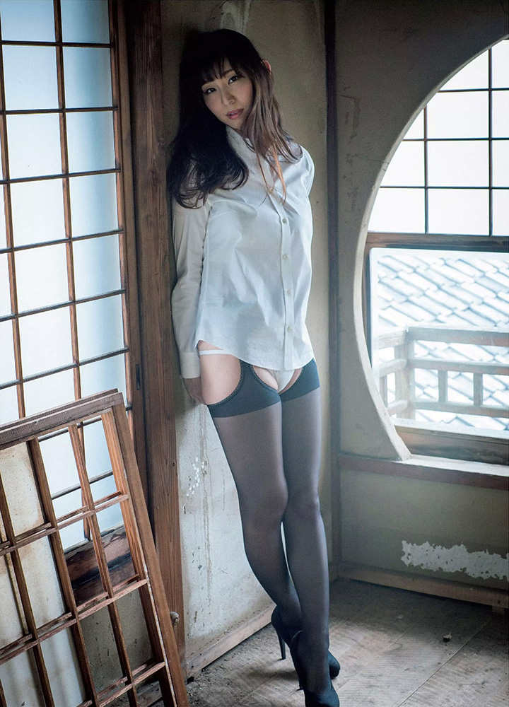 东北第一女主播塩地美澄 带来知性美及爆乳的禁断组合