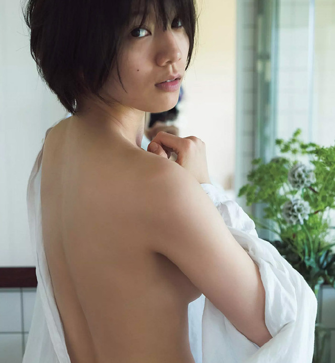 佐藤美希最新写真合集 “新纤腰女王”性感写真美乳诱人