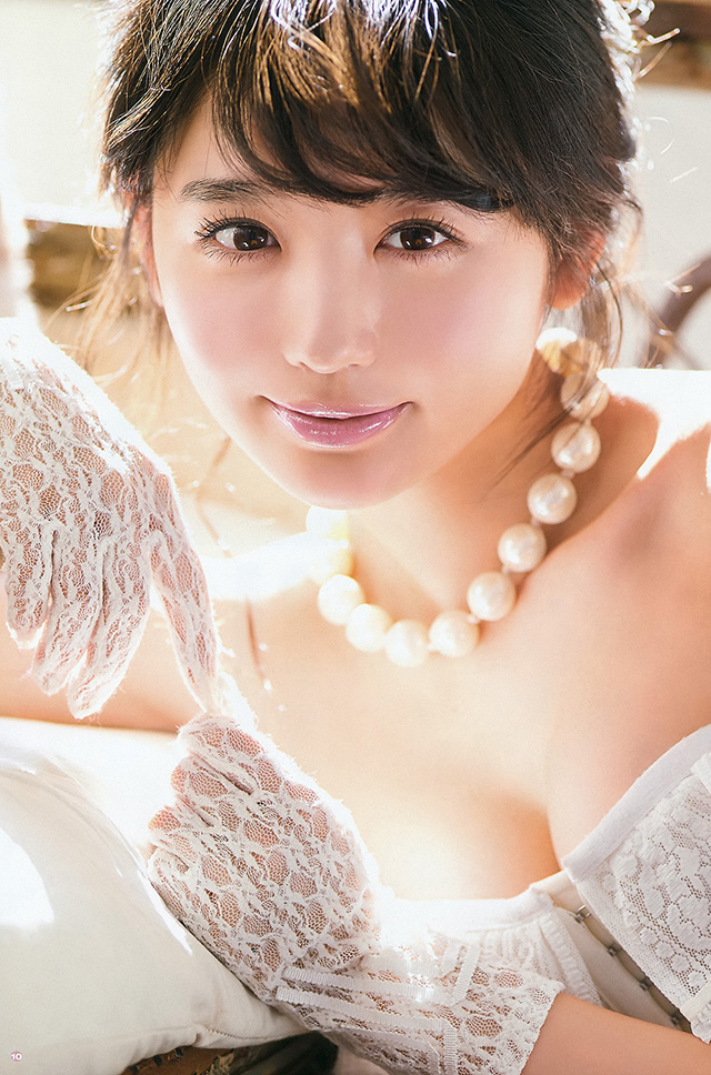 小野乃乃香推出首本写真集半裸湿身性感大解放