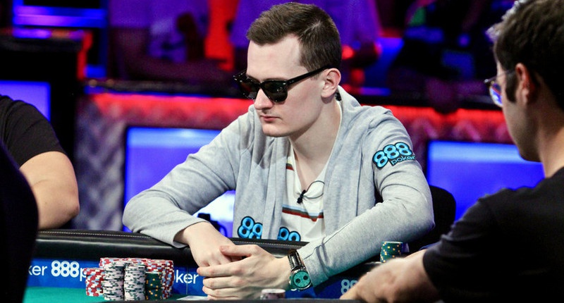 WSOP主赛决胜桌选手Nick Marchington被金主起诉