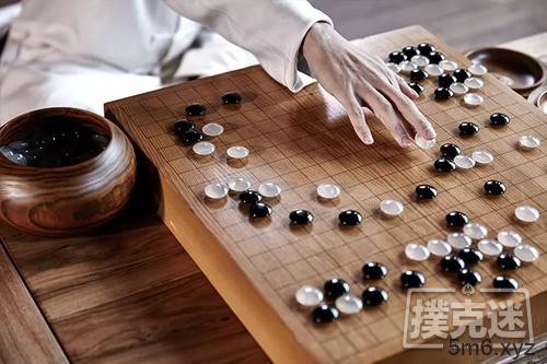 聪明人为什么不统治世界—上学是下围棋，闯社会是玩德州扑克？