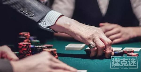 【蜗牛扑克】7人翻牌圈的“屠杀”与反思 |德州扑克牌局分析