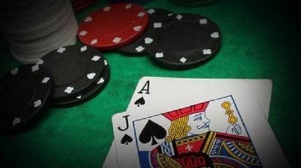 德州扑克如何依靠专业知识取胜（二）