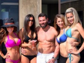 Dan Bilzerian声称“女人不会打牌”并预言Mike Dentale将战胜Cate Hall