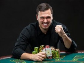 让我来给你个玩蜗牛德州扑克的理由!