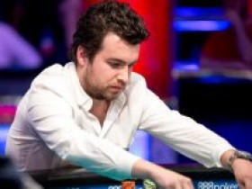 线上MTT“千万先生”获得个人第一个金手链