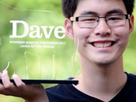 牌手获得2017爱丁堡国际艺穗节“冷笑话”奖