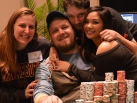 Marshall White在百佳塔开张赛斩获33万美元