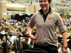 蜗牛扑克:Vanessa Selbst出席扑克赛事遭人吐槽!
