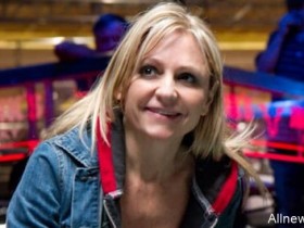 蜗牛扑克:一场提供与Jennifer Harman单独吃饭的慈善拍卖