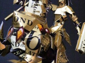 【蜗牛扑克】纸模型达人制作巧克力黄金骑士 用巧克力包装盒制作骑士帅气
