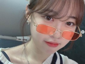 【蜗牛扑克】韩国清纯主播“꿀혜”圣诞送福利!车灯头呼之欲出!