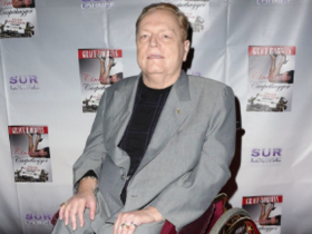 【蜗牛扑克】娱乐城老板拉里·弗林特去世，享年78岁