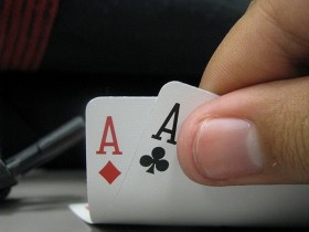 【蜗牛扑克】德州扑克关于AA的一些小常识