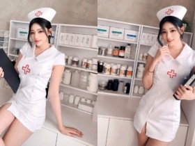 【蜗牛扑克】迷人護理師「謝立琪Kiki」實施私人診療　畫風一變突然掀起裙子