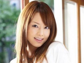 【EV扑克】日本女演员吉泽明步将于8月21日19点在快手开启个人直播