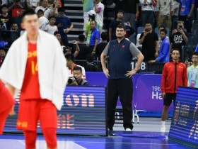 迈博体育 中国男篮最后的遮羞布也没了 篮协该给个说法