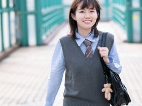 【EV扑克】电击回归!曾是偶像也是大型专属的白城リサ(白城梨纱)要回来了!