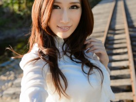 【EV扑克】2023承蒙照顾!2024的Julia怎么打算?【EV扑克官网】