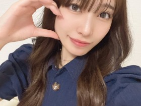 【EV扑克】花里明理(花里アカリ)出道作品番号及封面,花里明理个人简介【EV扑克官网】
