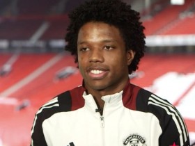 大发体育-曼联冠军球员挂牌1000万没人要!清洗冗员接连受,大发助力你的致富之路!