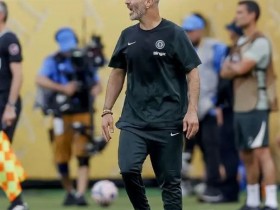 迈博体育 开炮!切尔西主帅:中断2小时就是笑话 这地方不