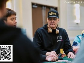 【EV扑克】惨遭唯一补牌绝杀淘汰,竟能含笑离场?这不像Hellmuth啊 | 主赛Day3