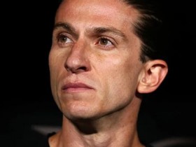 大发体育-菲利佩·路易斯猛烈抨击佩德罗:荒谬,近乎可悲,大发助力你的致富之路!