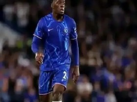 大发体育-4500万到3500万!迪萨西转会陷僵局,大发助力你的致富之路!