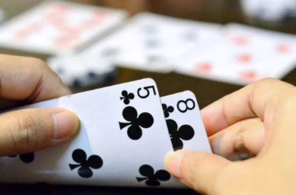 五个快速提高德州扑克水平的方法