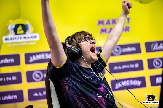 fnatic选手CYPHER阐述为何希望Major重返RMR赛制