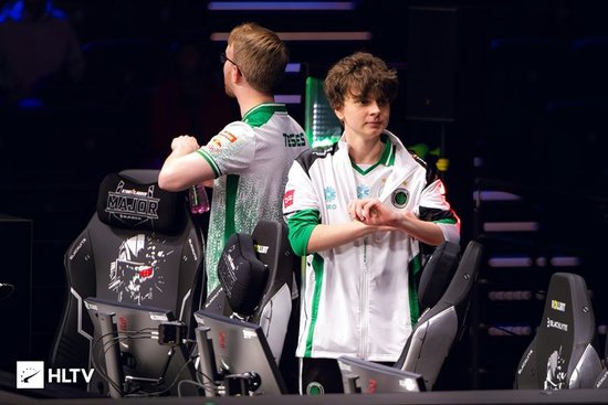 【蜗牛电竞】媒体预测2026年CS2十大最佳战队【EV扑克小游戏官网】