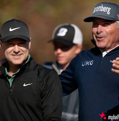 迈博体育 特雷弗在PNC上将对高尔夫的热爱传递给了儿子