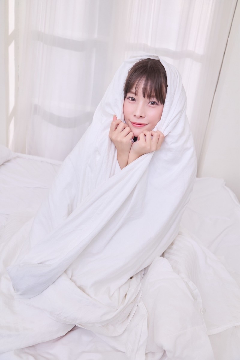 【EV扑克】真正的文学美少女！八木奈々是最特别的女优！【EV扑克官网】