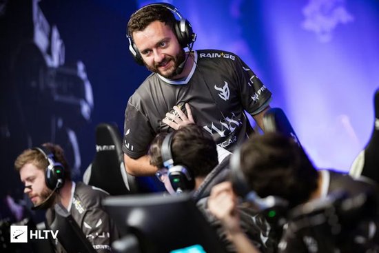 【蜗牛电竞】官宣：misutaaa加盟3DMAX顶替bodyy，wasiNk与NBK-执教【EV扑克小游戏官网】