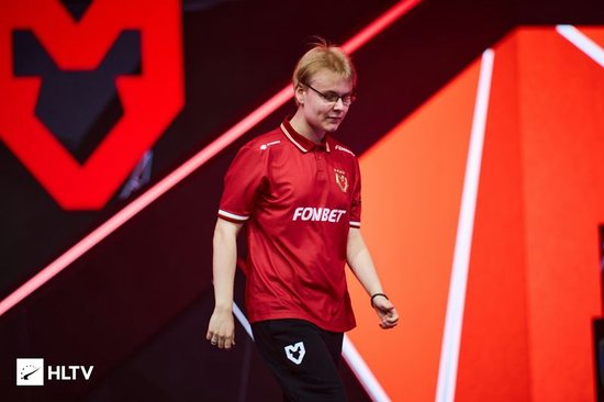 【蜗牛电竞】Jimpphat谈被MOUZ下放：我会以更强的姿态回归【EV扑克小游戏官网】