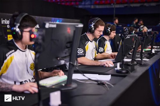 【蜗牛电竞】官宣：adrrr将在本赛季剩余时间担任Legacy主教练【EV扑克小游戏官网】