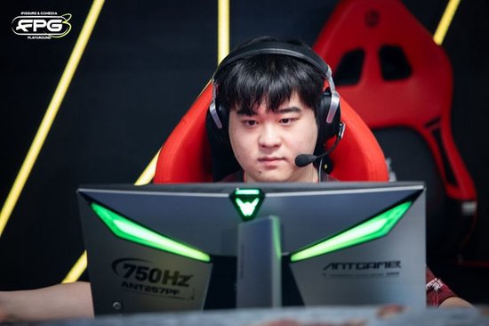 【蜗牛电竞】FISSURE裂变天地3:小试锋芒!TYLOO 2-0 GL【EV扑克小游戏官网】